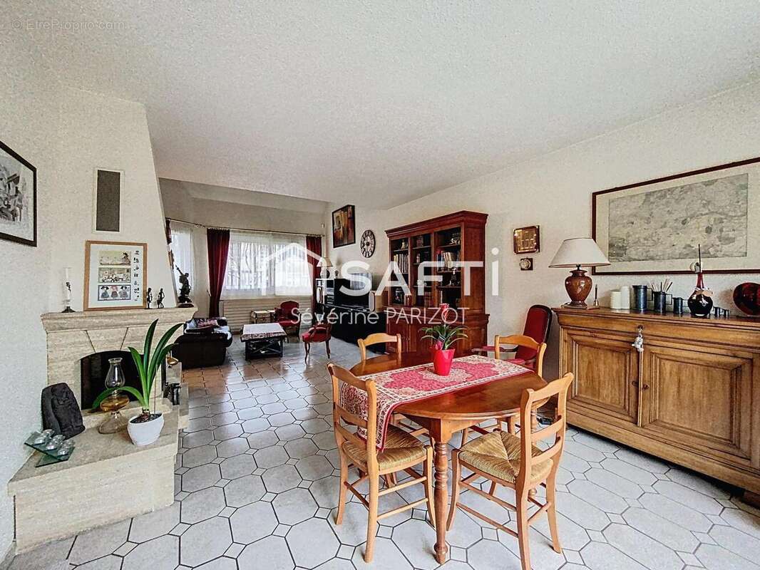 Photo 4 - Maison à VILLEMOMBLE