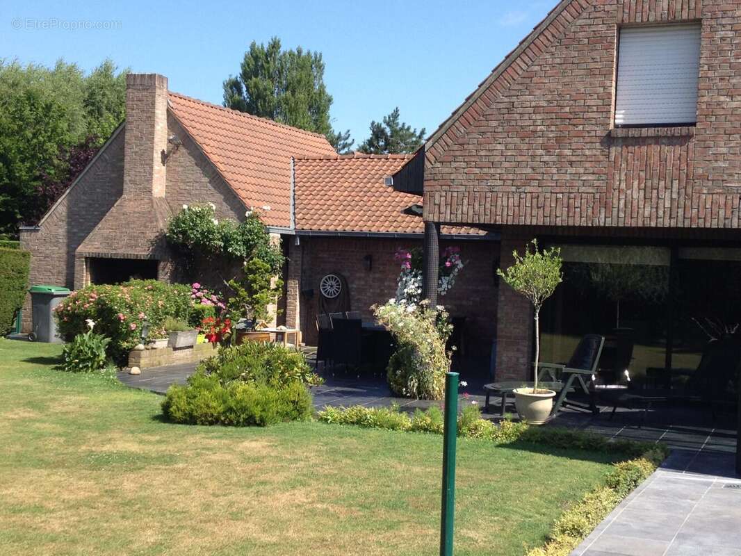 Maison 167 m² à Roncq  - photo 2