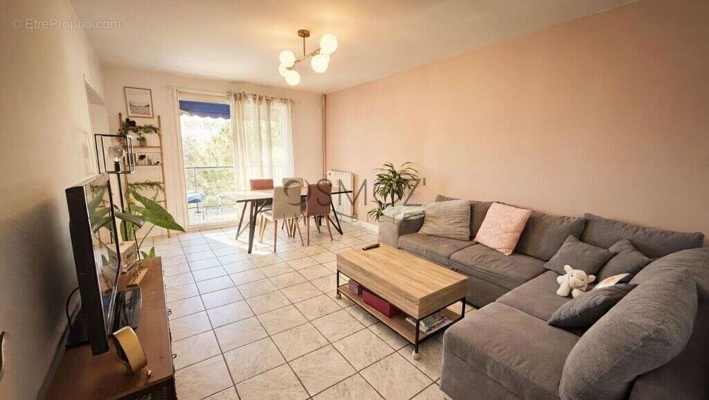 Appartement à BOURG-LES-VALENCE