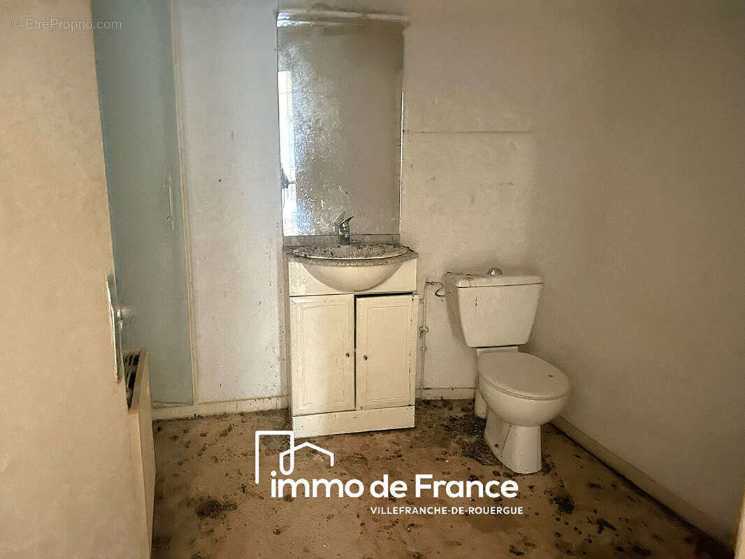Immeuble de rapport à rénover  178.20m² habitables,  en bastide. - photo 7