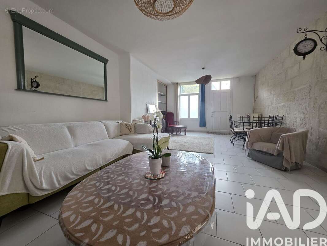 Photo 2 - Maison à CINQ-MARS-LA-PILE