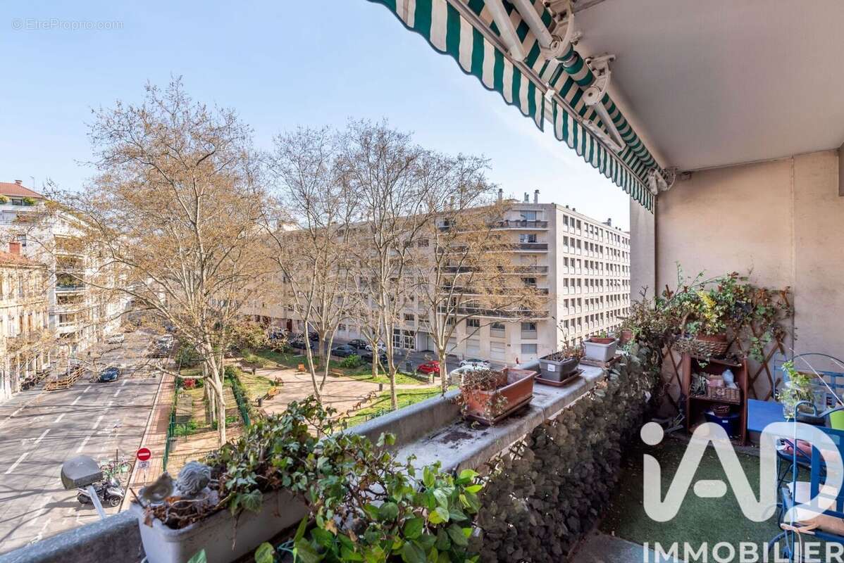 Photo 2 - Appartement à LYON-3E