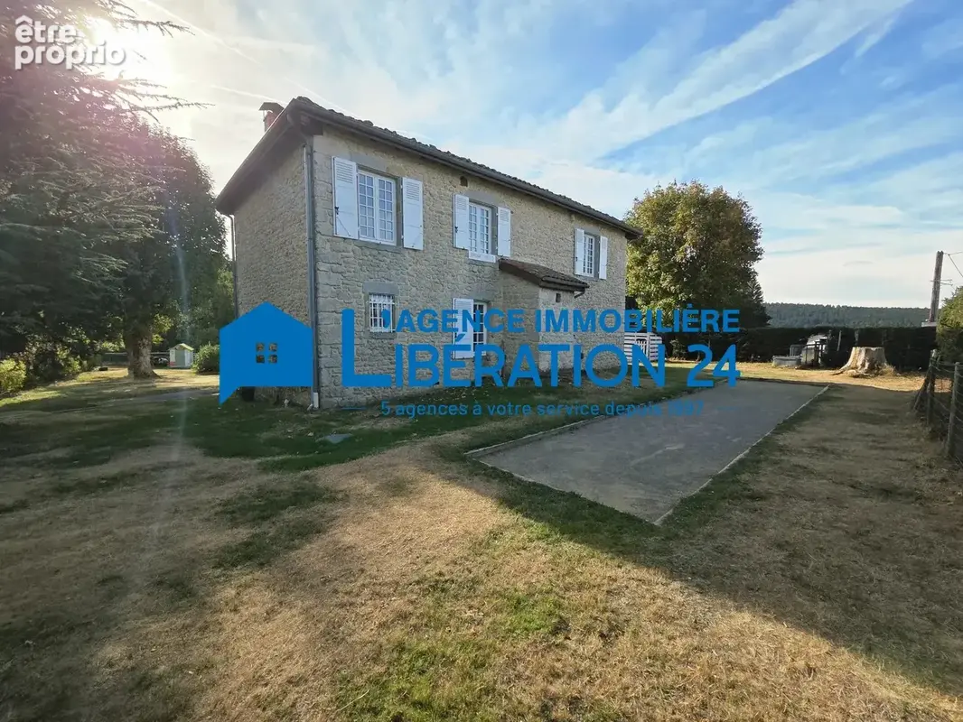 MAISON EN PIERRE 183m² + dépendances sur 7600m² - photo 9