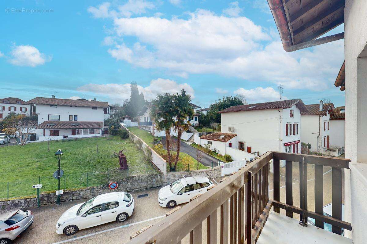 Appartement à CAMBO-LES-BAINS