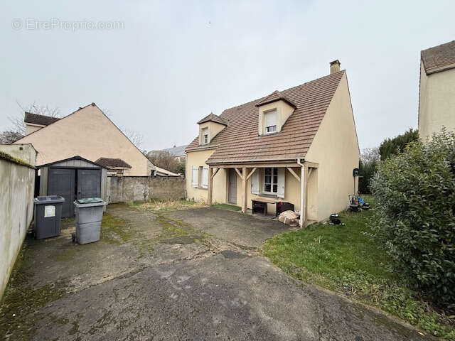 Maison à TREMBLAY-EN-FRANCE