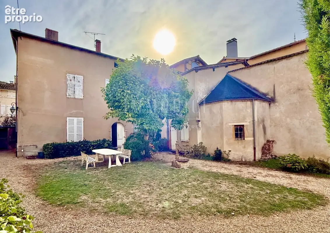 Maison à THOISSEY