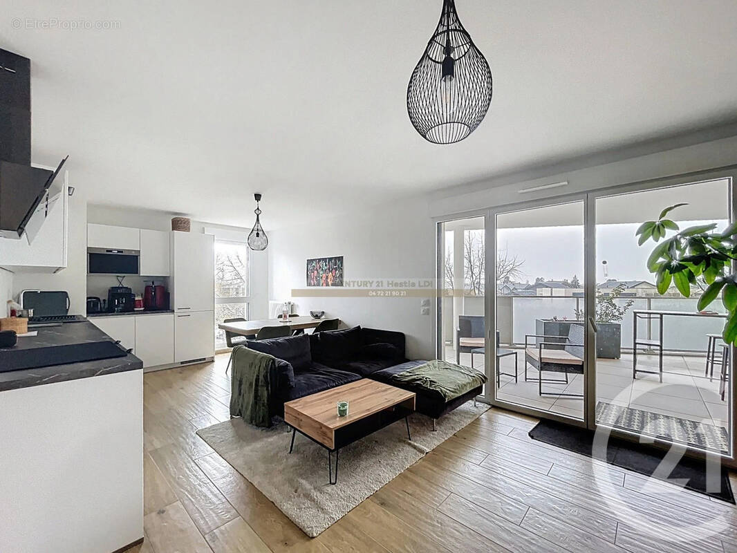 Appartement à DECINES-CHARPIEU