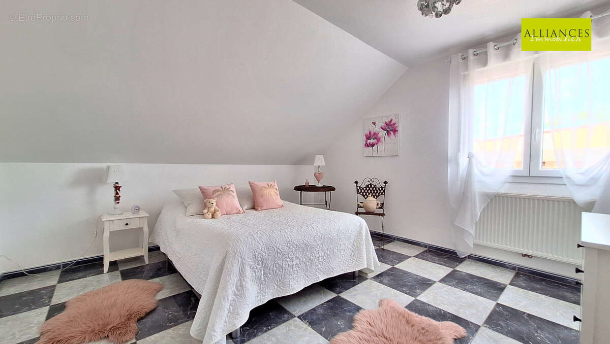 Appartement à BAVILLIERS