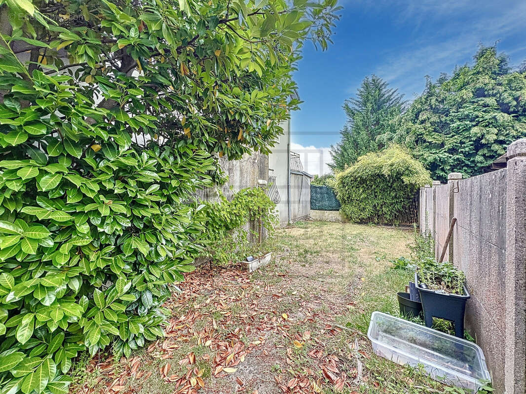 Appartement à AUVERS-SUR-OISE