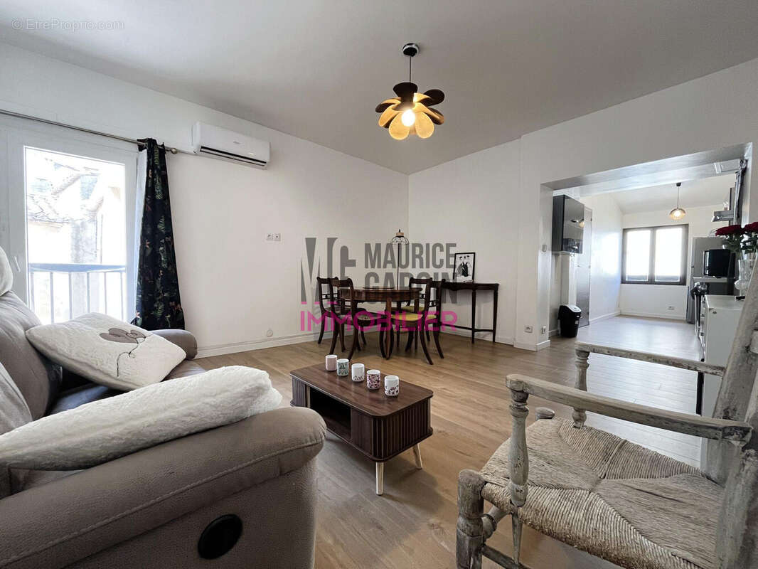 Appartement à L'ISLE-SUR-LA-SORGUE