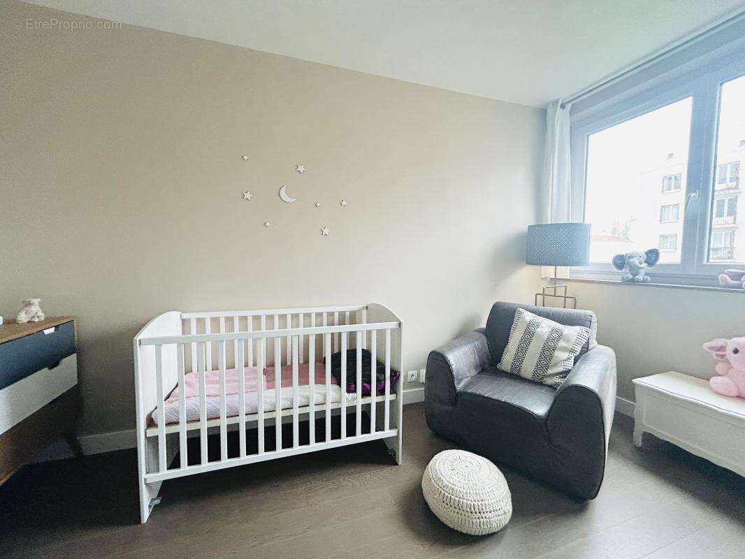 Appartement à AUBERVILLIERS