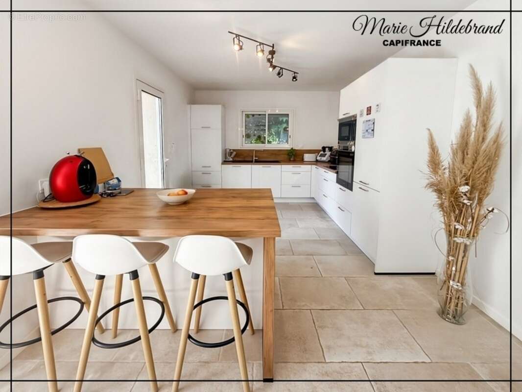 Ensemble de 2 Maisons - 8 pièces - 1hectare de terrain - à 5mn de Valence - photo 5