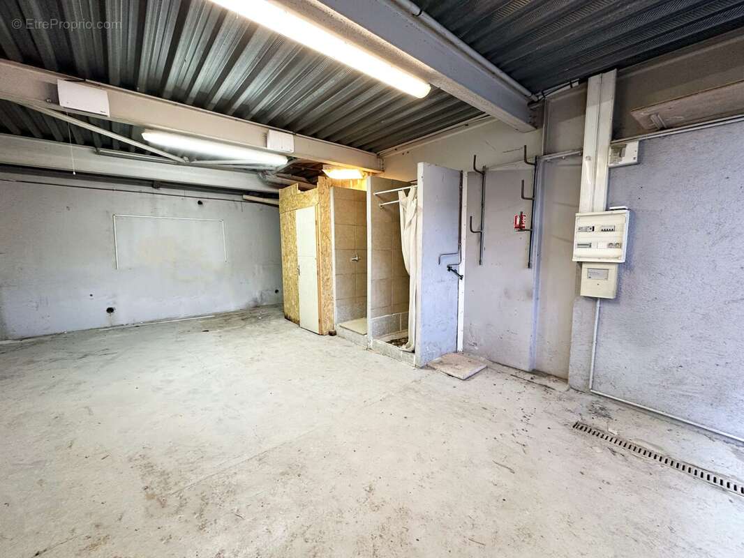 Commerce à LE CANNET