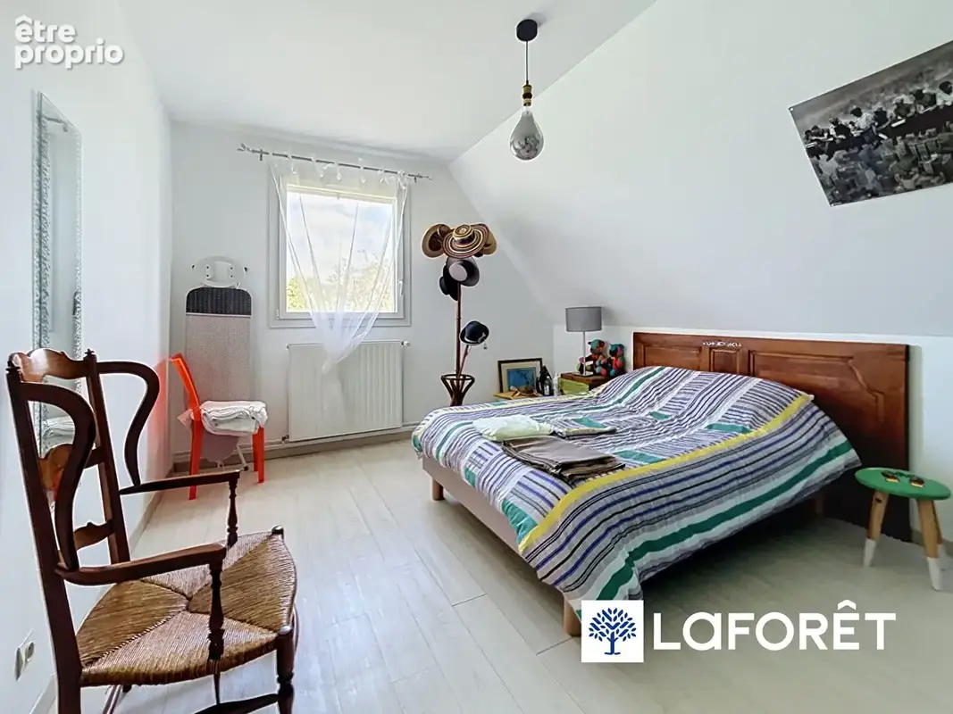 Exclusivité laforêt fauville-en-caux ? pavillon familial de 148 m² avec 5 chambres - photo 4