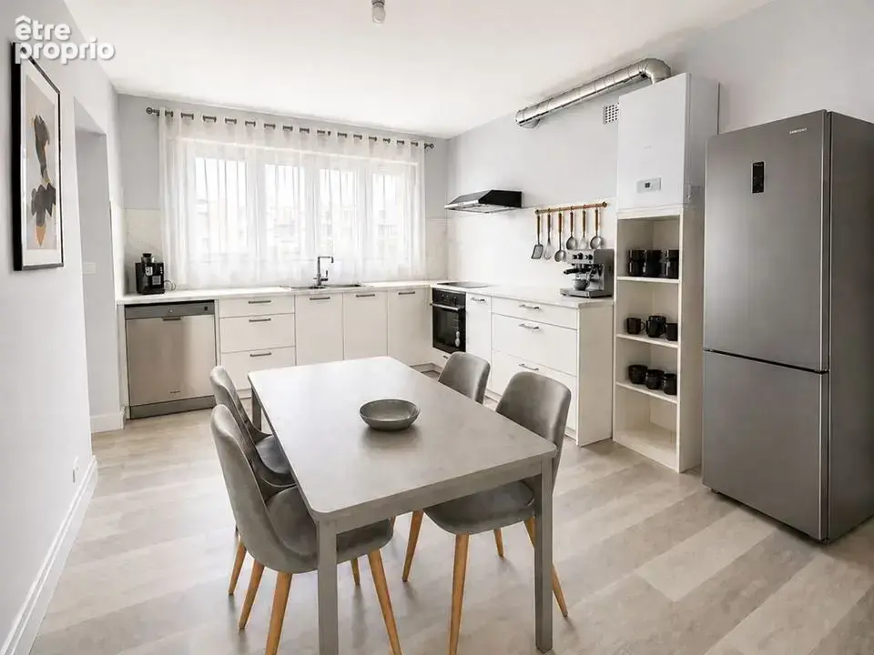Appartement 99 m² à Lorient  - photo 2