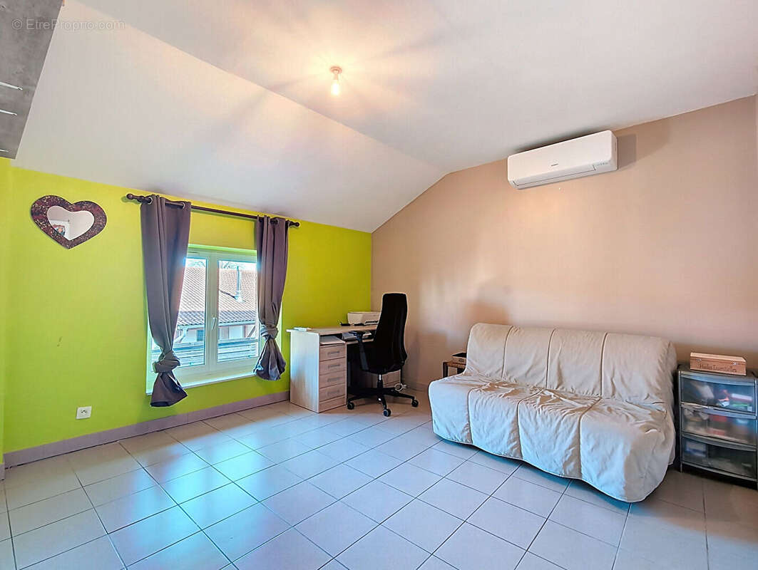 Appartement à BELLEVILLE