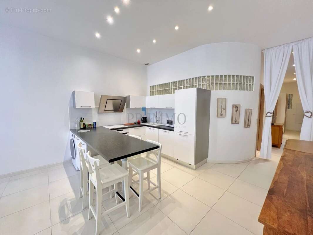 Appartement à FREJUS