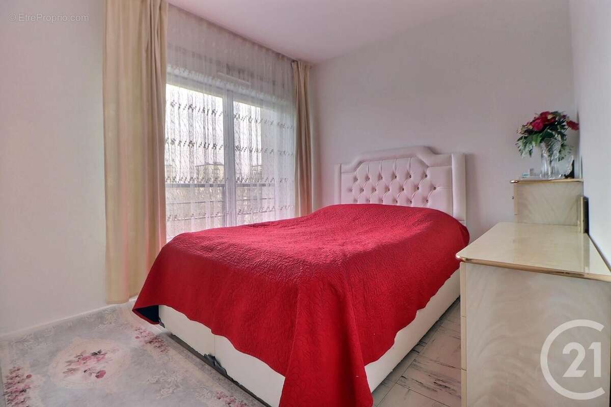 Appartement à AULNAY-SOUS-BOIS