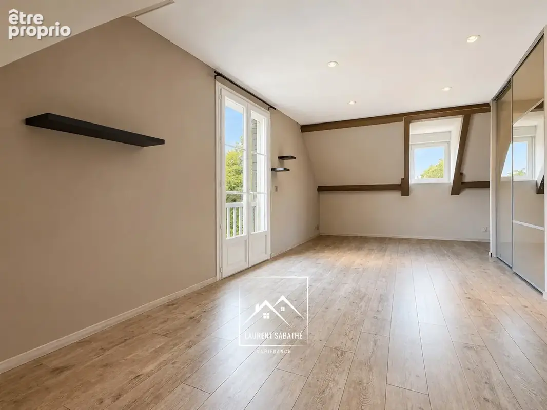 PAU (64) –  À VENDRE - Maison familiale de 213 m² - 5 chambres, bureau et piscine - photo 39