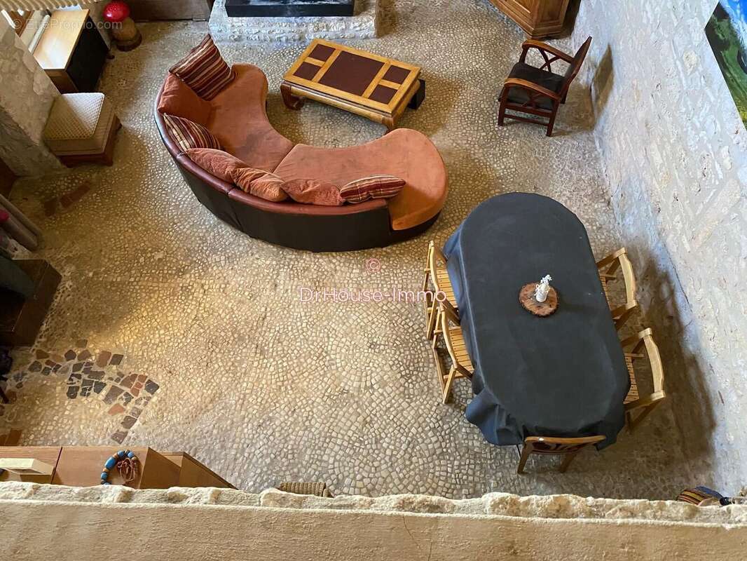 Maison à VENTOUSE