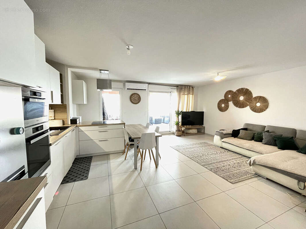 Appartement à SAINT-JEAN-DE-VEDAS