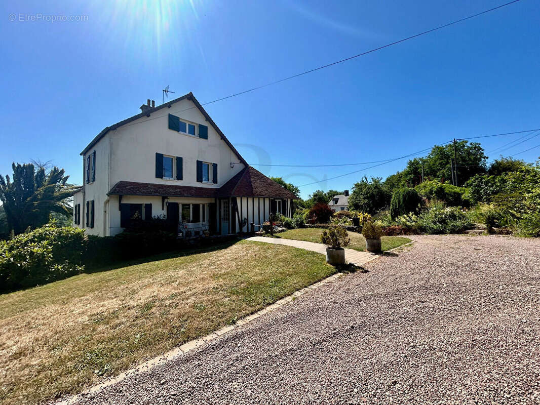 Maison à SAINTE-HONORINE-LA-GUILLAUME