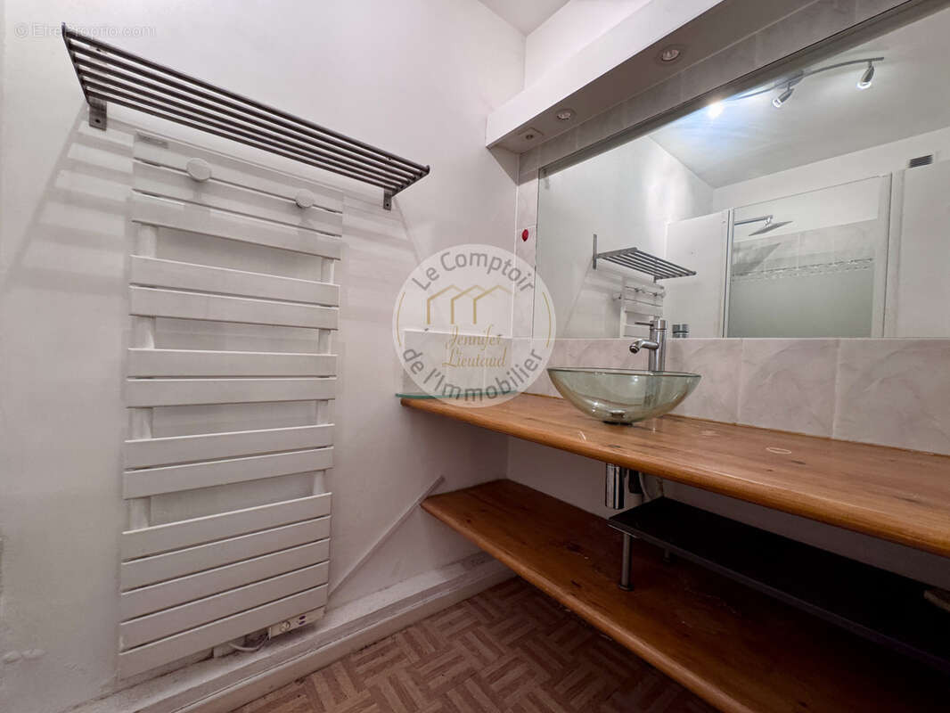 Appartement à MARSEILLE-10E