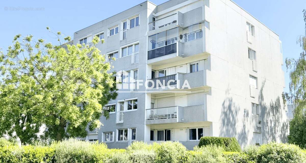 Appartement à PLAISIR