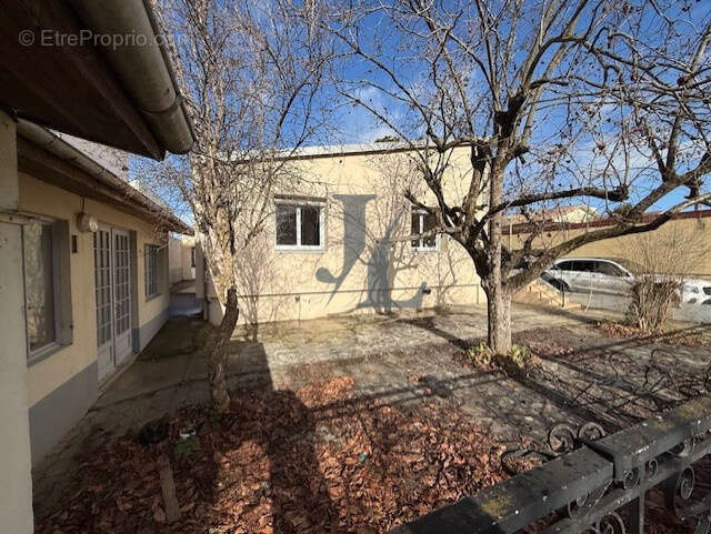 Maison à PORTES-LES-VALENCE