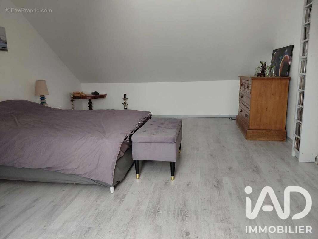 Maison 101 m² à Ymeray  - photo 5