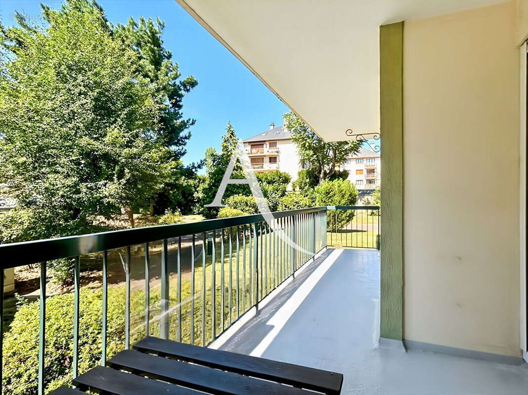 Appartement à BOIS-D'ARCY