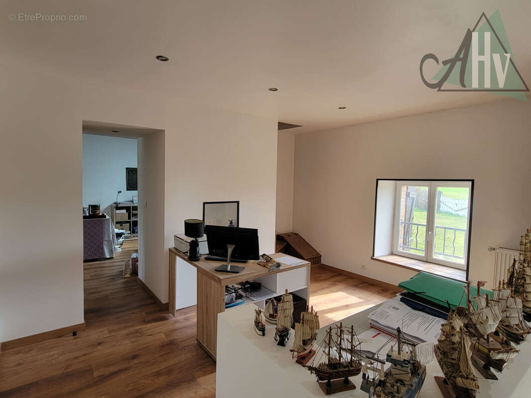 Maison à LE GAULT-SOIGNY