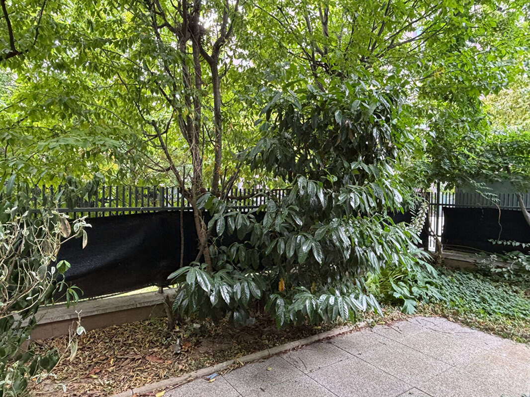 Un jardin privatif de 44m2 en bordure de Parc - photo 6