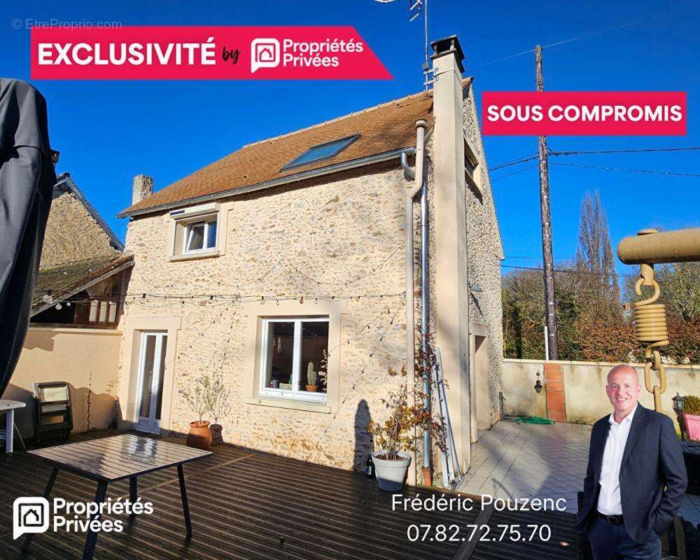 Maison à HOUDAN