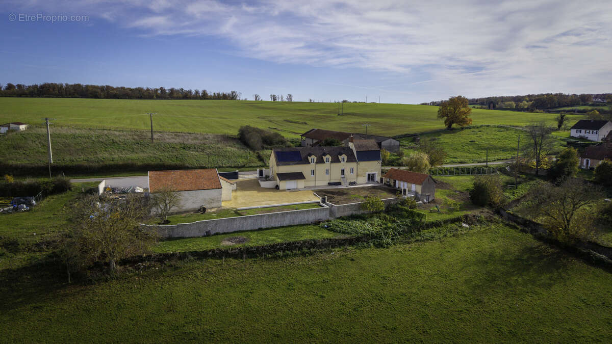 Maison à SERMOISE-SUR-LOIRE
