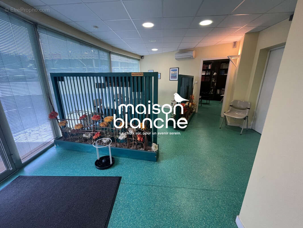 Commerce à PARTHENAY