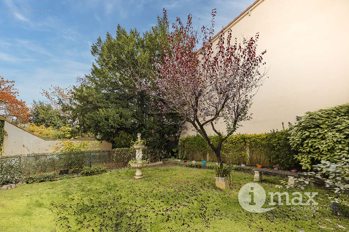 Maison à BOIS-COLOMBES