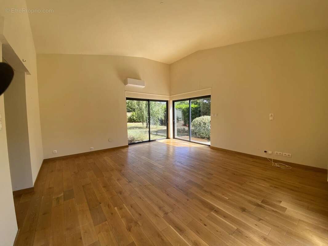 Maison à TOURNON-D&#039;AGENAIS