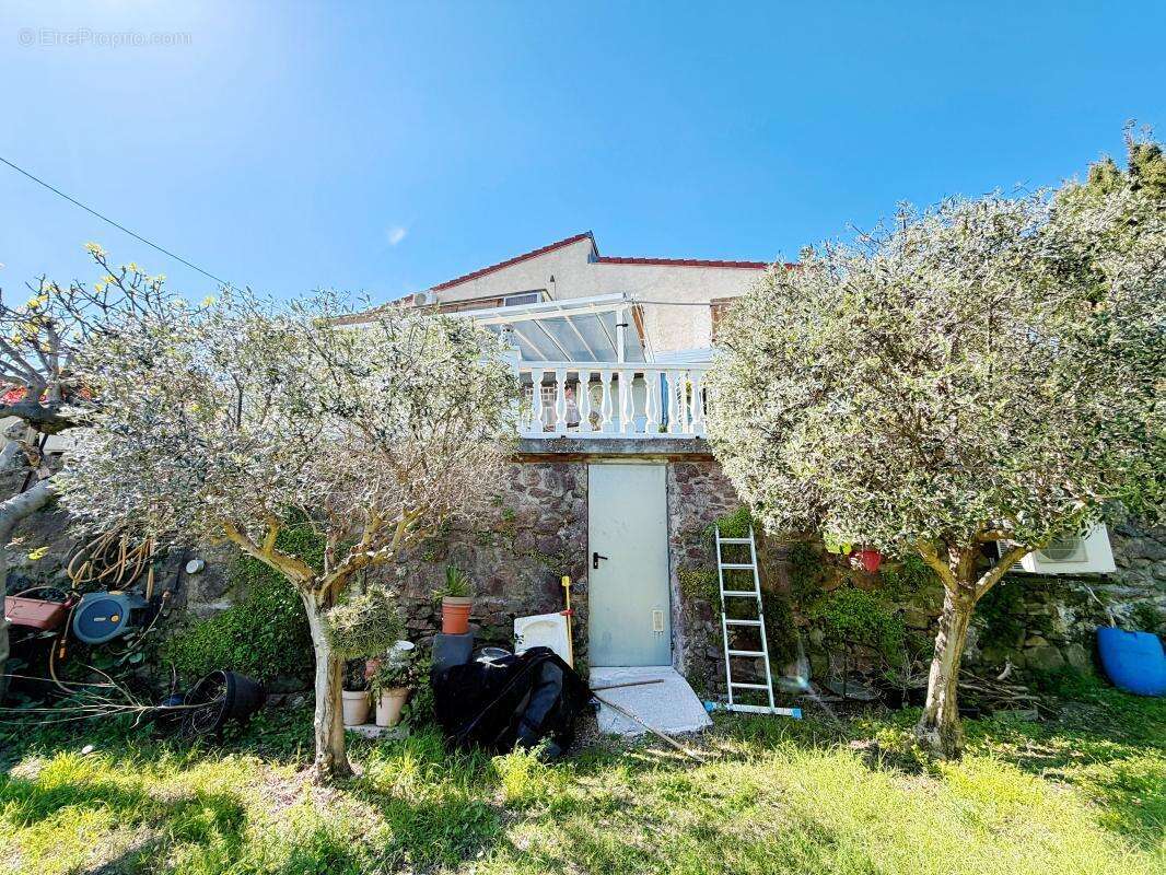 Appartement à VALLAURIS