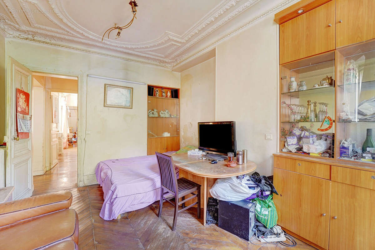 Appartement à PARIS-10E