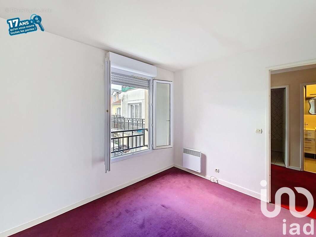 Photo 8 - Appartement à VILLENEUVE-LA-GARENNE