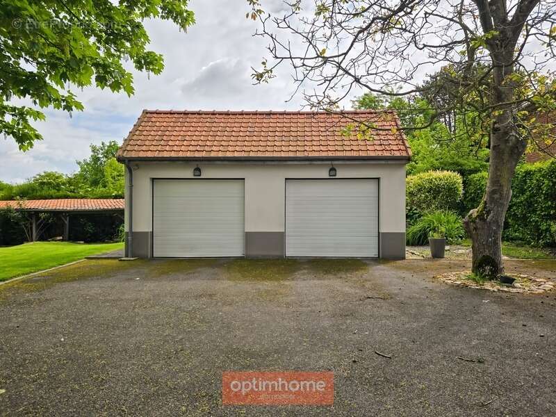 Maison à WANQUETIN