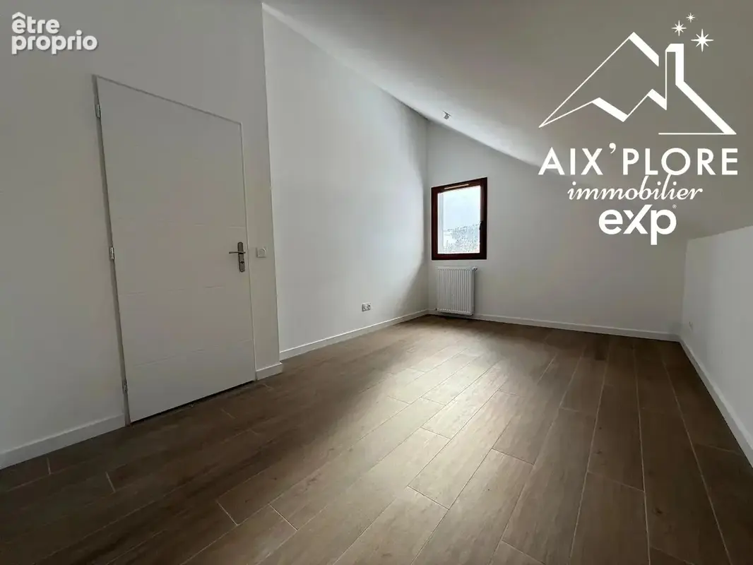 Maison 97 m² à Les Deserts  - photo 6