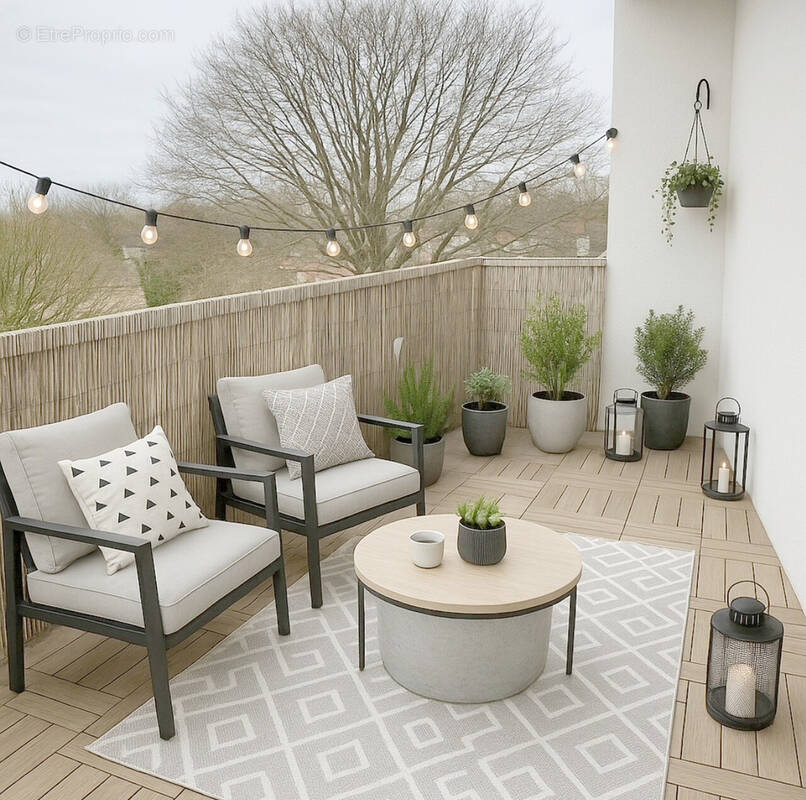 Appartement à LATTES