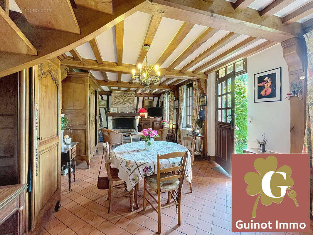 Maison à LILLEBONNE