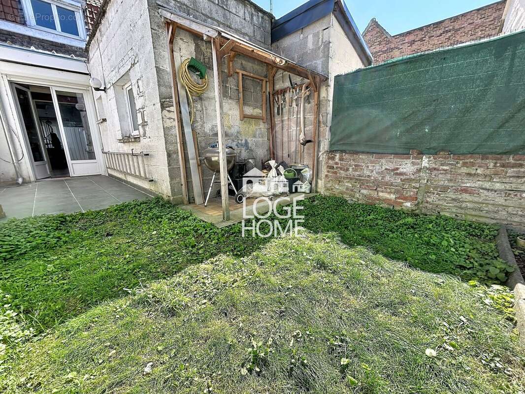 Maison à CROIX