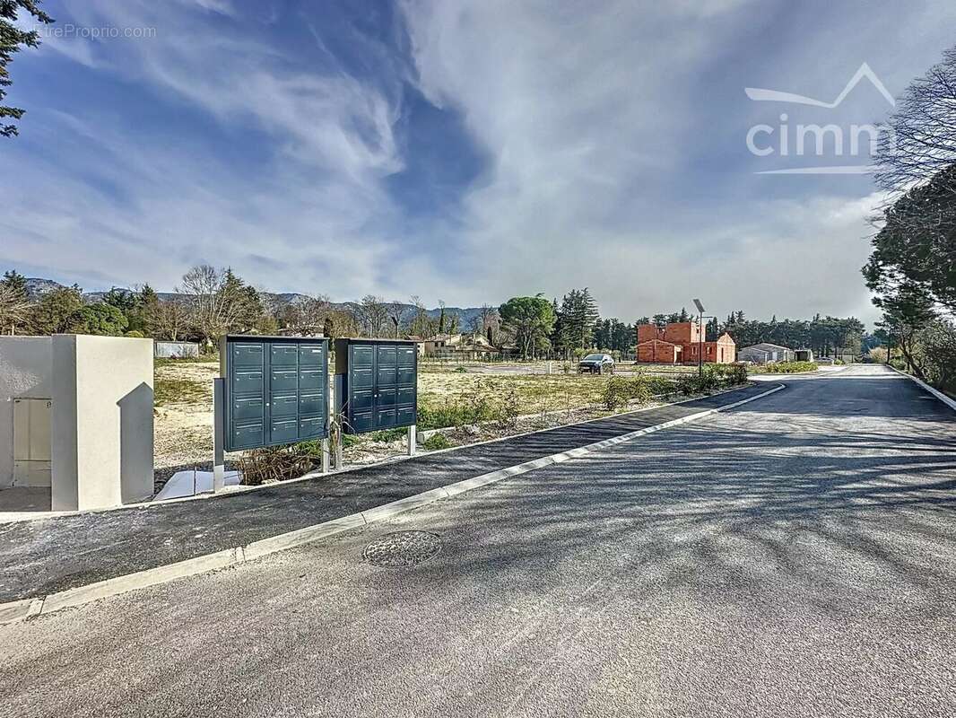 Terrain à CHEVAL-BLANC