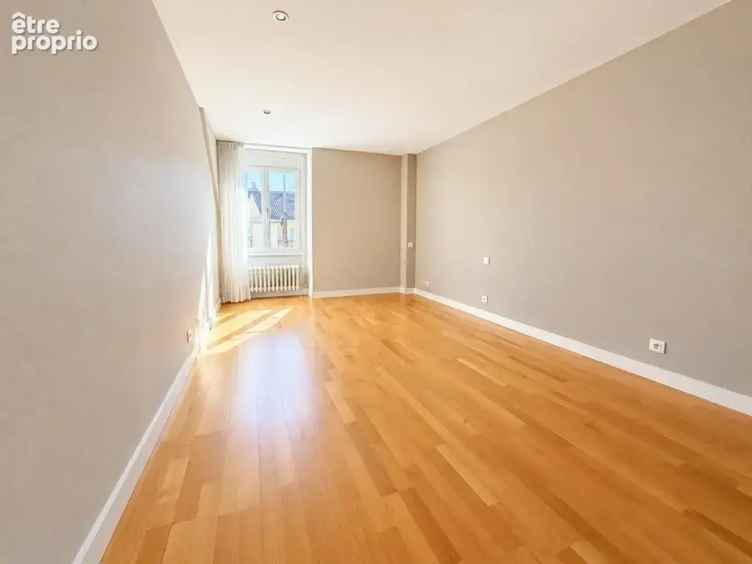 Loft contemporain au Mans – Pièce de vie 80 m² – 3 chambres – Terrasse – Garage - photo 14
