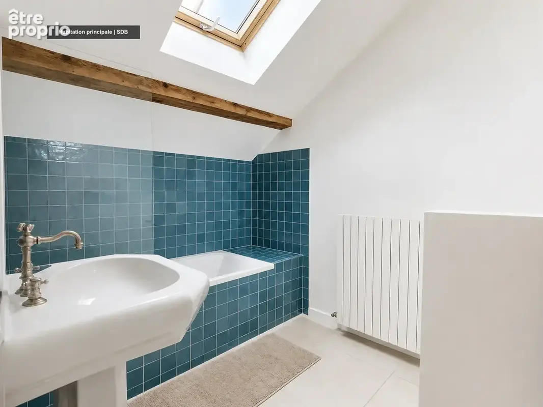 Ensemble immobilier rénové avec 3 logements - centre ville - photo 14