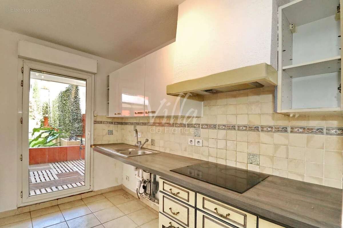 Spacieux 3 pièces avec terrasse à Mandelieu - photo 5